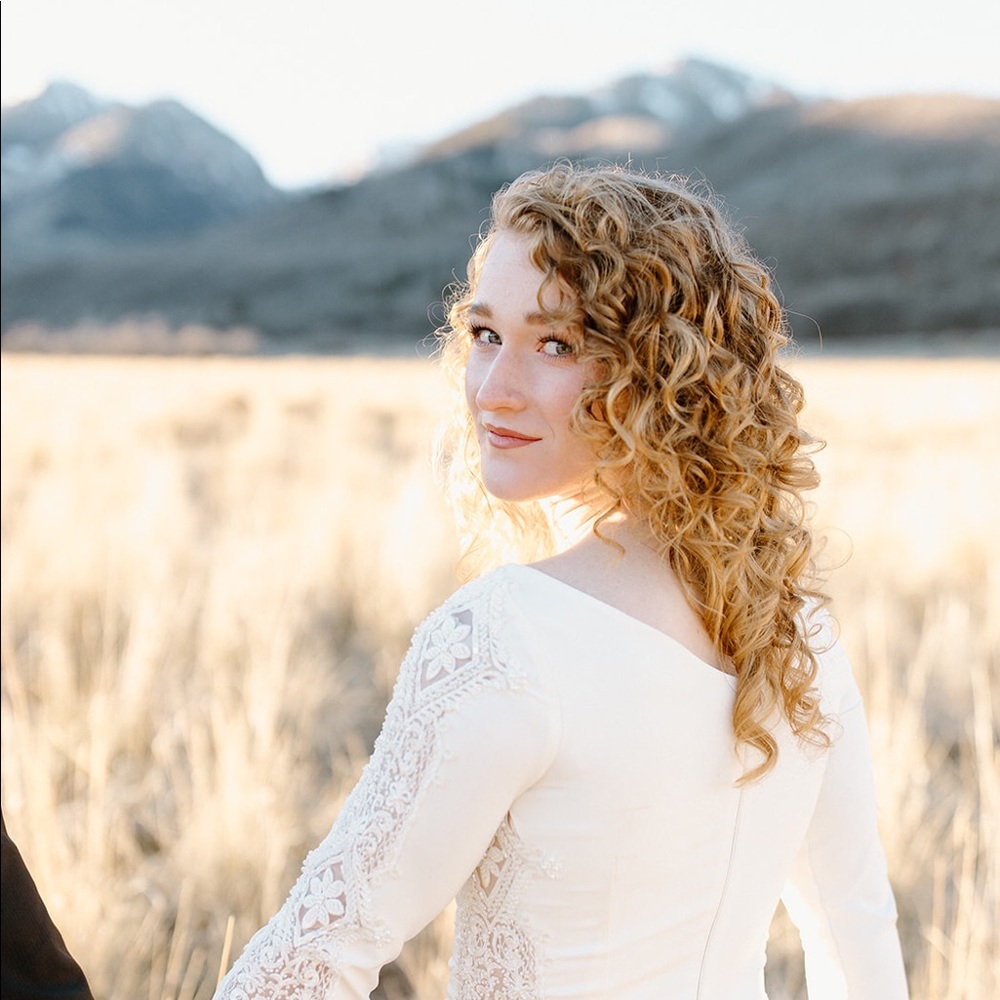 Meet your Posher, Lydia